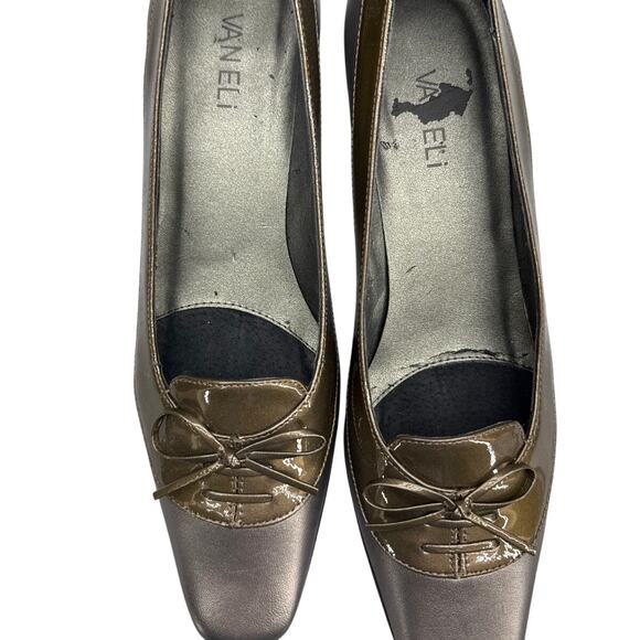 Vaneli Bronze Square Toe Loafer Style Kitten Heel Dress Shoe Women 8.5 S - Picture 6 of 8